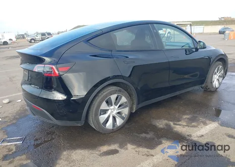 2024 Tesla Model Y Long Range Dual Motor All-Wheel Drive из США, поврежденный, VIN 7SAYGDEEXRF024334